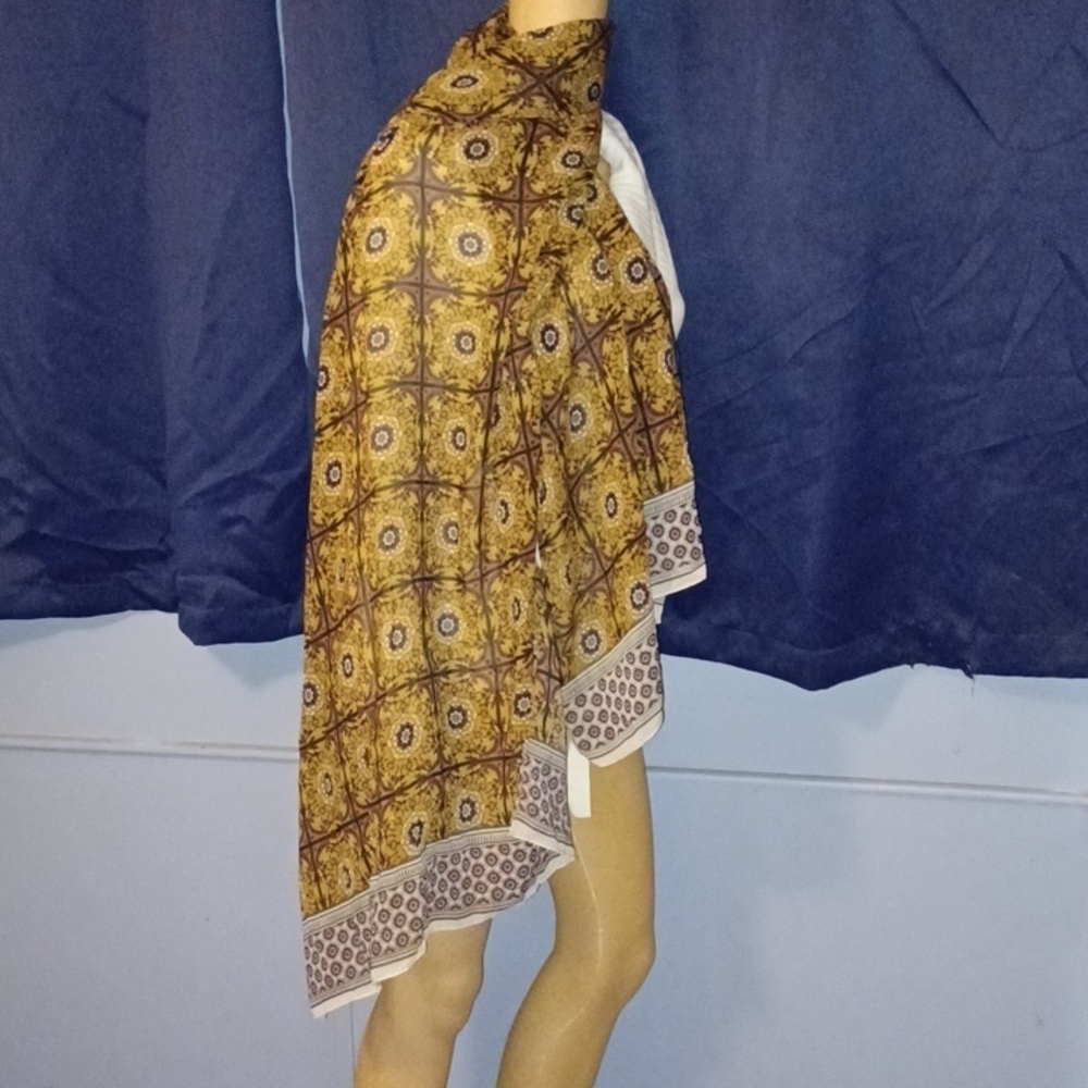 Long Beautiful Brown, Black, White &  Red Scarf/Wrap - Picture 2 of 9